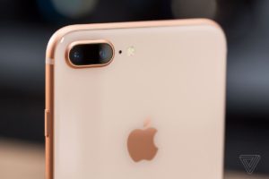 Read more about the article اپل به مدل های گوشی آیفون 2019 یک دوربین عقب اسکن سه بعدی اضافه میکند