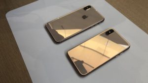 Read more about the article iPhone Xs Max، سنگین ترین گوشی کمپانی اپل