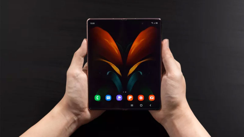 You are currently viewing اولین جزئیات سامسونگ Galaxy Z Fold 2