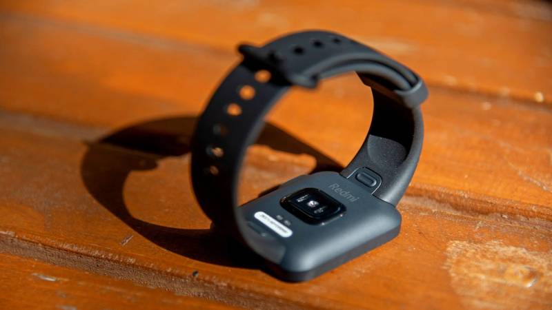 نقد و بررسی ساعت هوشمند Redmi Watch