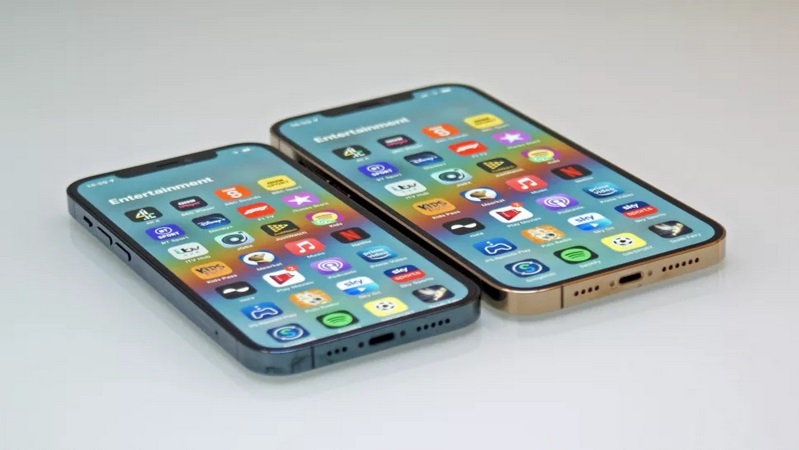 مقایسه iphone 12 pro max با آیفون 12 پرو