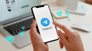 Read more about the article چطور شماره تلفن خود را در تلگرام مخفی کنیم