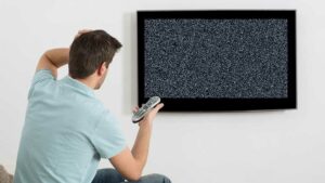 Read more about the article رایج ترین مشکلات تلویزیون و نحوه برطرف کردن آن ها