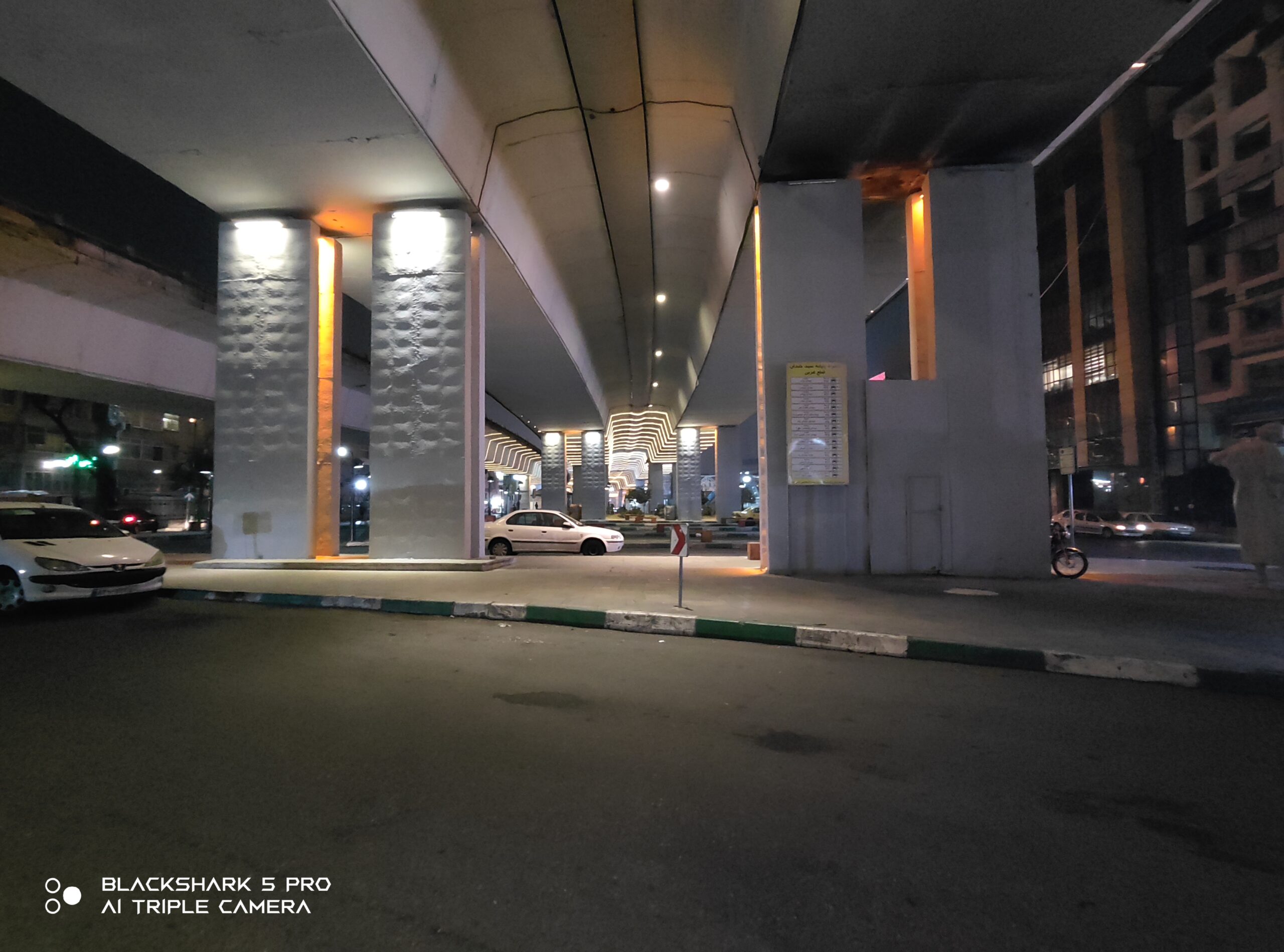 عکاسی اولترا واید با بلک شارک 5 پرو در شب