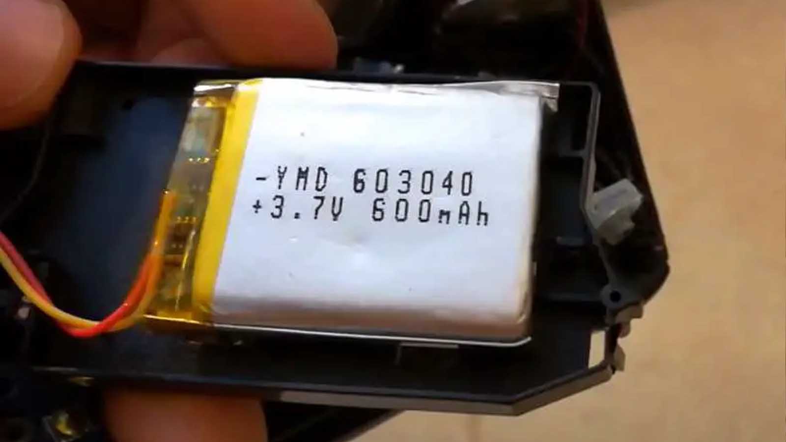 باتری تقلبی دسته پلی استیشن - تشخیص دسته ی اصلی و فیک ps4